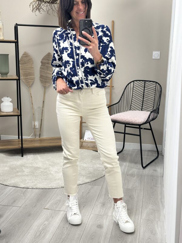 Jean Momane Creme – Image 2