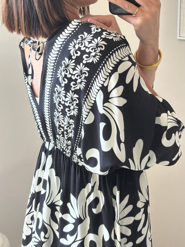Robe Celeste Noir – Image 2