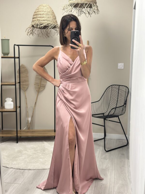 Robe Sana Rose – Image 2